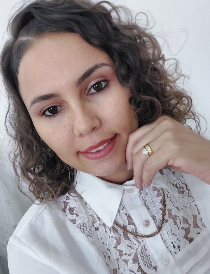 Bruna Tavares